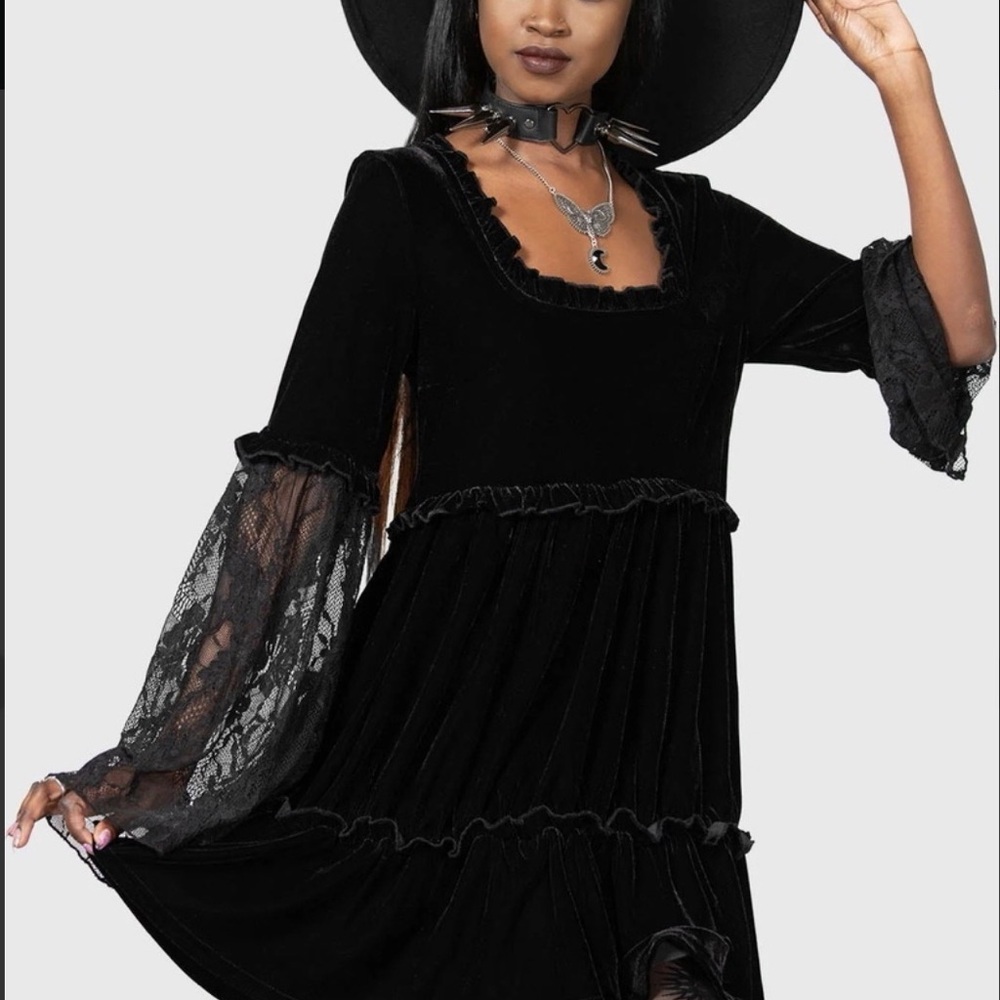 Killstar Prudence Velvet Dress NWT 🖤 Size M Witchy Goth Lace Bell Sleeve